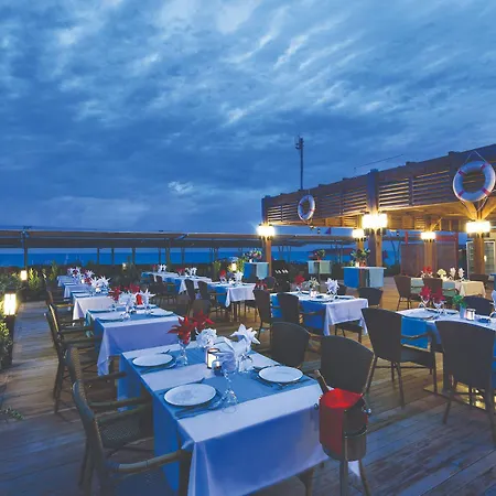 Resort Crystal Waterworld & 5*