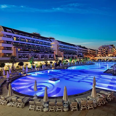 Crystal Waterworld &